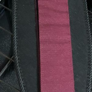 Harbinger weight belt medium. Cute pup not included. Like new barely used